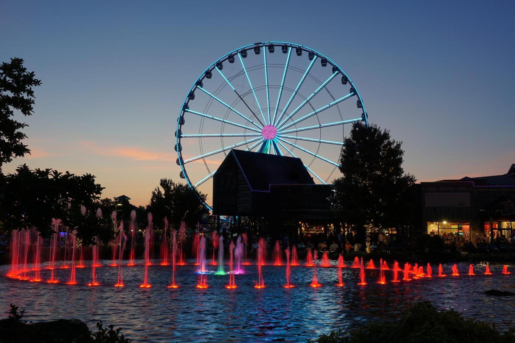 Moonshine Chalet, Hot Tub, Pool Access, Wifi, 1089 Free Tickets Each Paid Day, Dollywood And More แกตลิงเบิร์ก ภายนอก รูปภาพ
